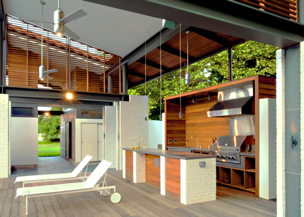 Stunning Modern Patio with Outdoor Kitchen Rappahannock Bend Sum